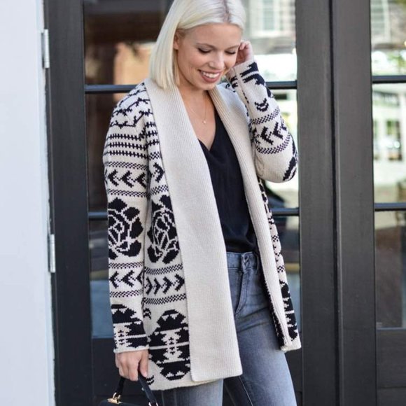 Schaffer Rose Print Cardigan - Super Warm! - Picture 1 of 6